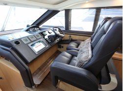 Flybridge RIVIERA 37 / 13 M en vente occasion