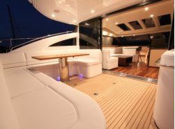 Open SUNSEEKER 82 Predator Open SUNSEEKER 82 Predator