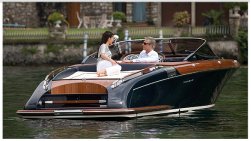 Open RIVA 32 Aquariva
