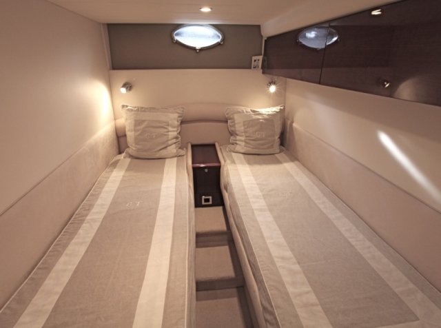 Flybridge PRINCESS 45