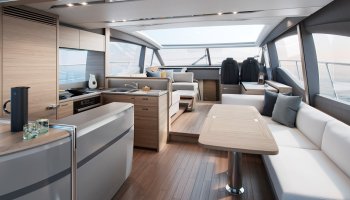 PRINCESS V65 