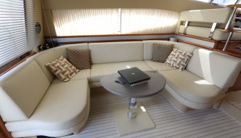 FERRETTI 480