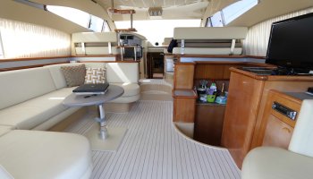 FERRETTI 480