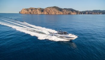 PRINCESS V65 