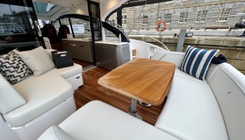 PRINCESS V50 Deck Saloon New Model