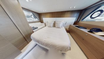 PRINCESS V48