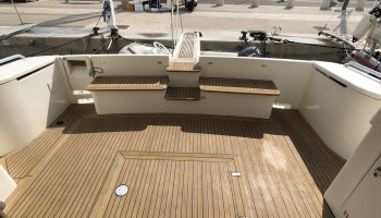 FERRETTI 480