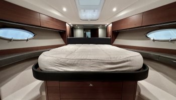 PRINCESS V39