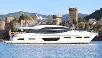 PRINCESS Y85