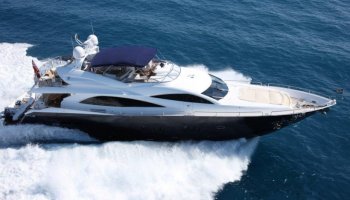 SUNSEEKER 90 Yacht