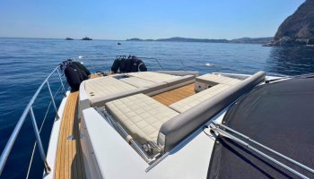 AZIMUT 66