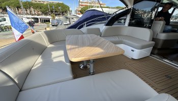 PRINCESS V50 Deck Saloon