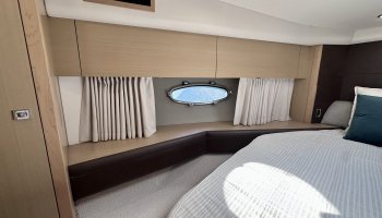 PRINCESS V42