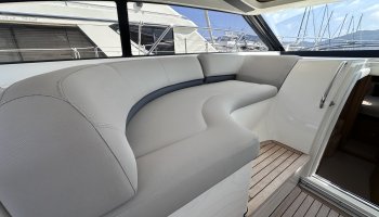 PRINCESS V42