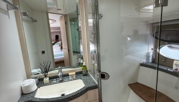 PRINCESS V70