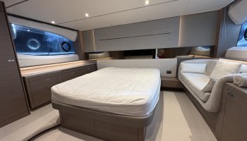 PRINCESS V55
