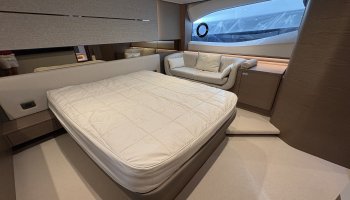 PRINCESS V55