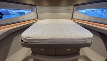 PRINCESS V55