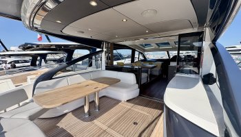 PRINCESS V55