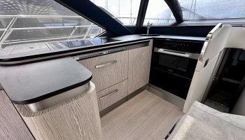 Azimut  S6