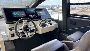 Azimut  S6