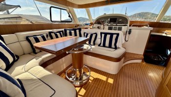ABATI Yachts  46 Newport 