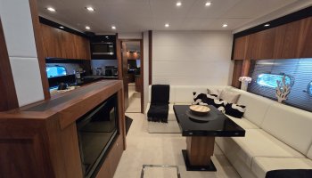 SUNSEEKER Predator 54