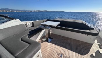 AZIMUT  S6