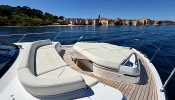 PRINCESS V55
