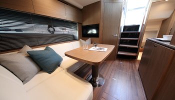 PRINCESS V58