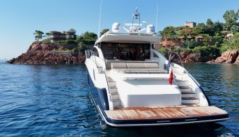 PRINCESS V62