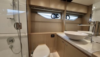 PRINCESS V58