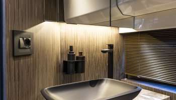 CRANCHI A32 Luxury Tender