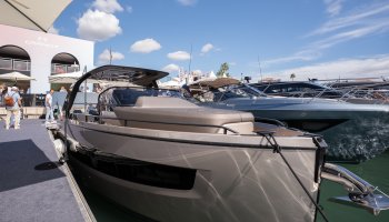 CRANCHI A32 O/B