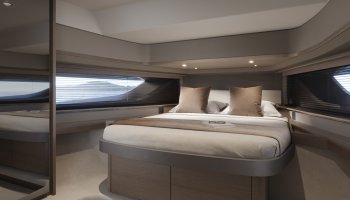 PRINCESS C48 Deck Saloon