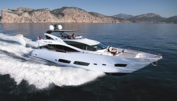 SUNSEEKER 28 Metre Yacht