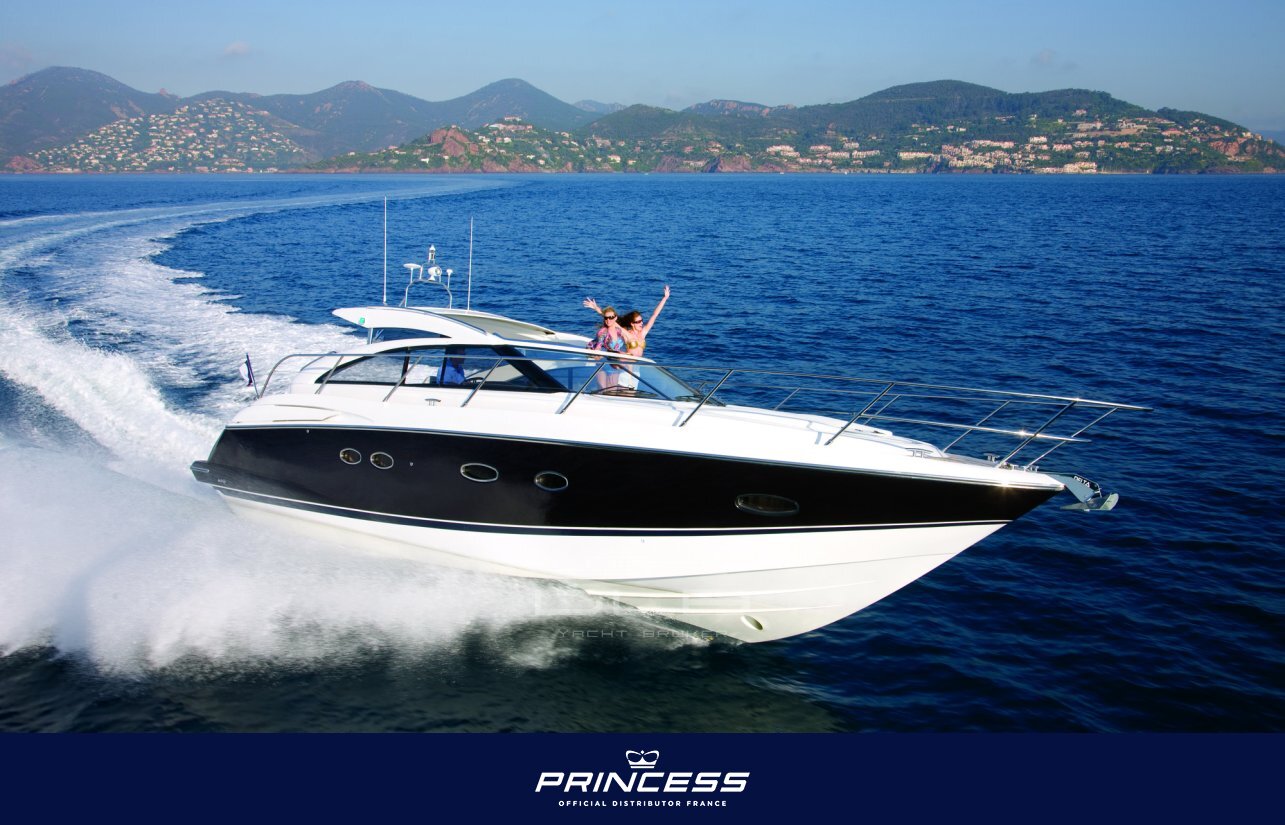 PRINCESS V42