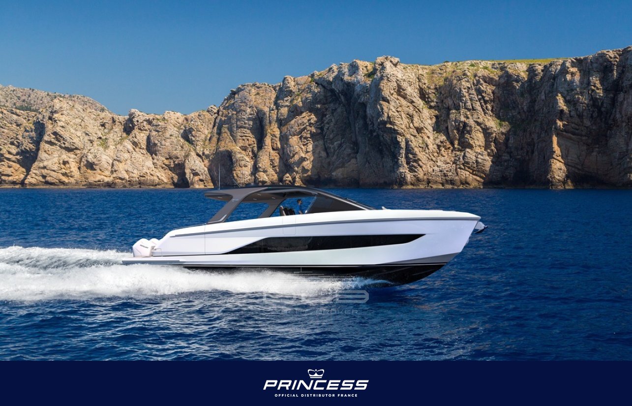 PRINCESS C48 Open Hors-bord