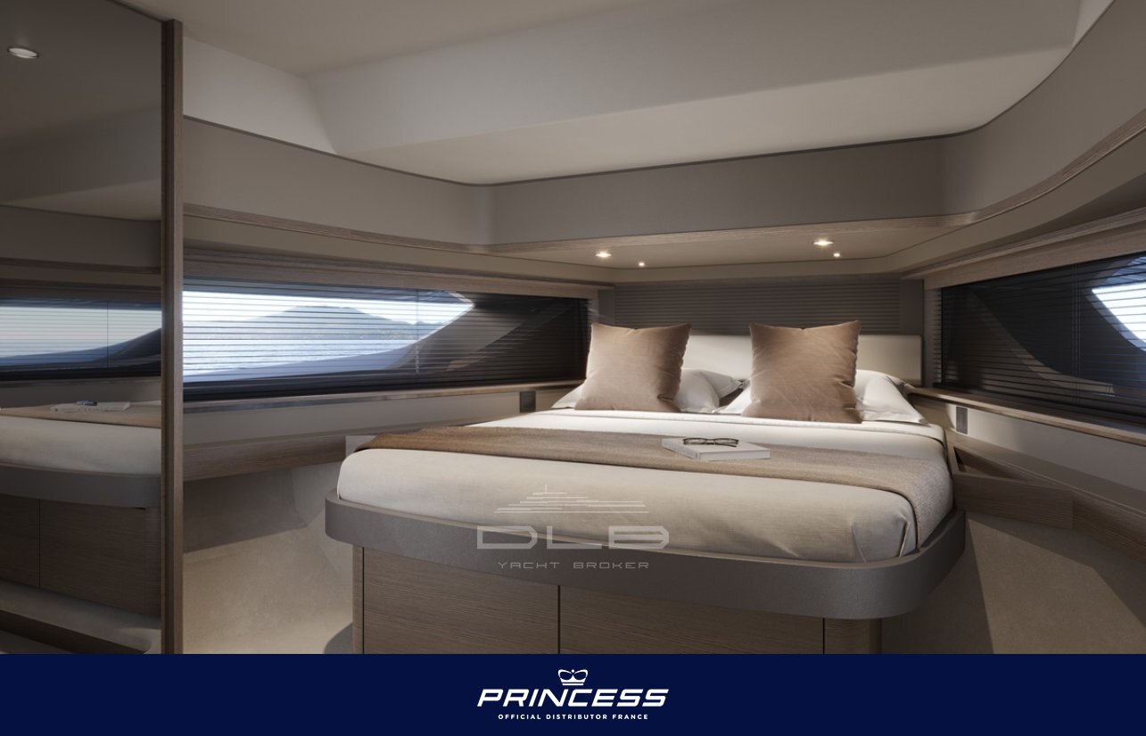 PRINCESS C48 Deck Saloon Hors-bord