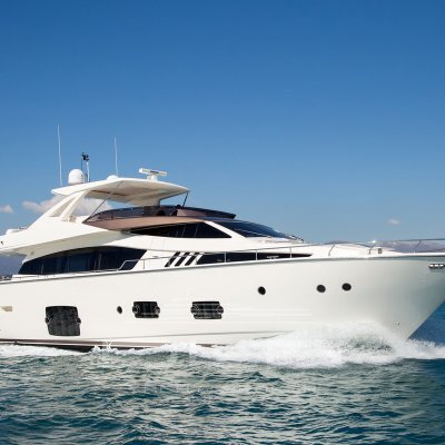 FERRETTI 800