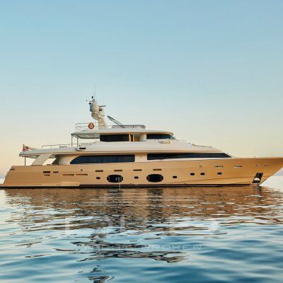 Ferretti Custom Line Navetta