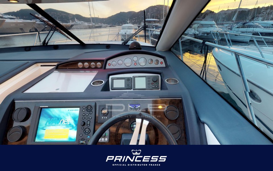 PRINCESS V53