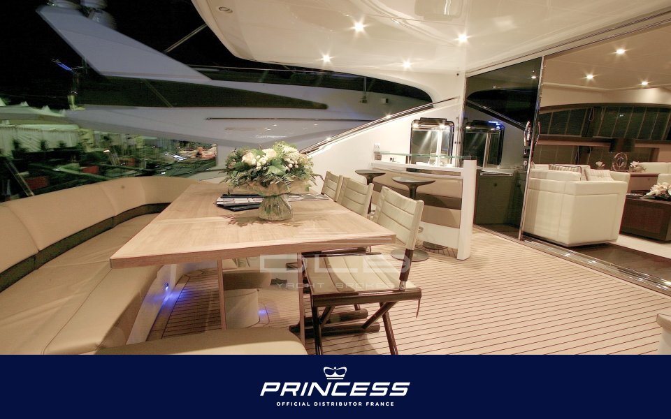 PRINCESS V85