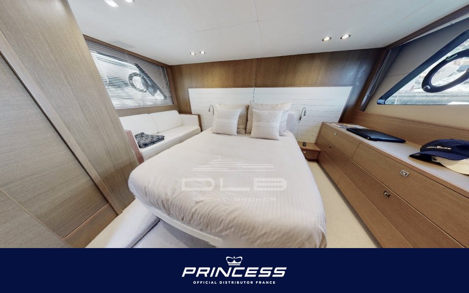 PRINCESS V48