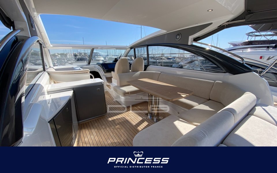 PRINCESS V50