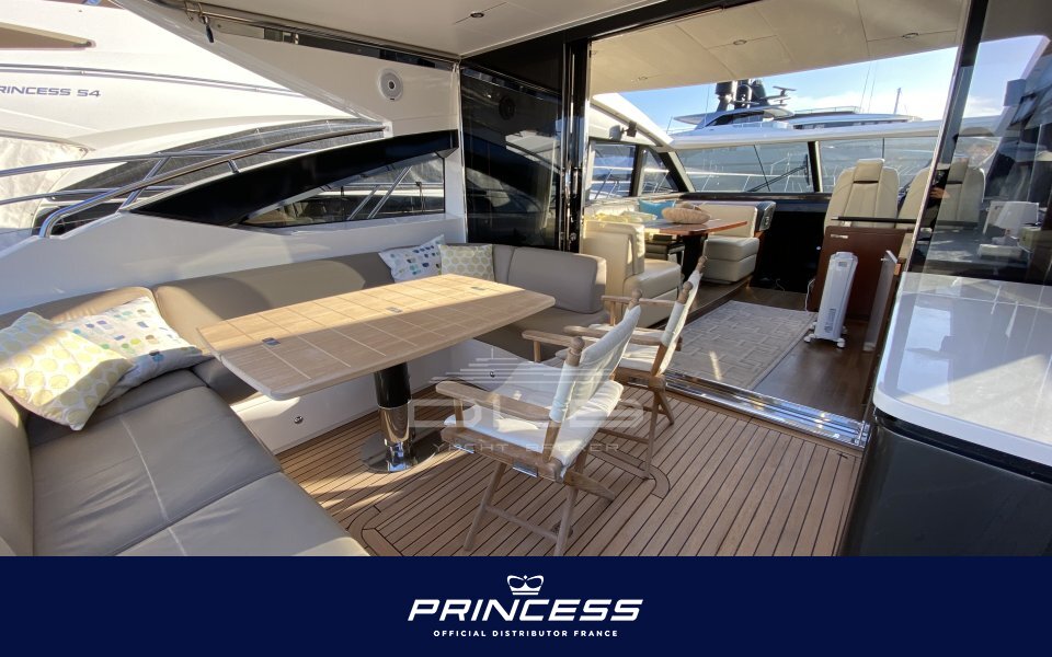 PRINCESS  V57