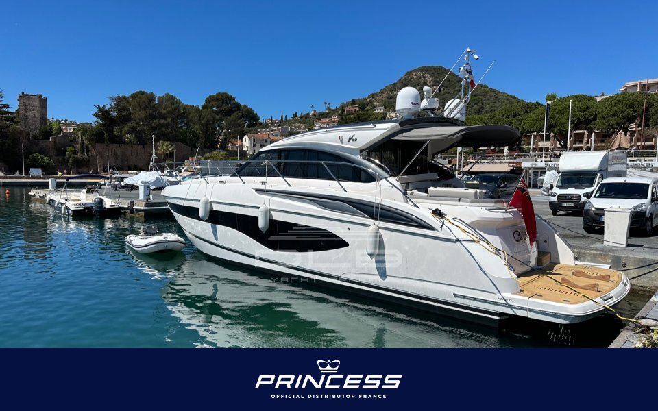 PRINCESS V50 DECK SALOON