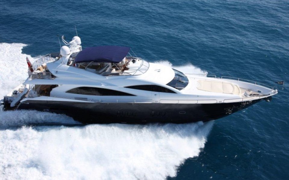 SUNSEEKER 90 Yacht