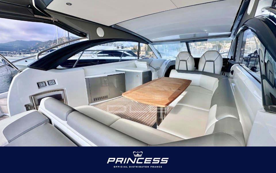 PRINCESS V50