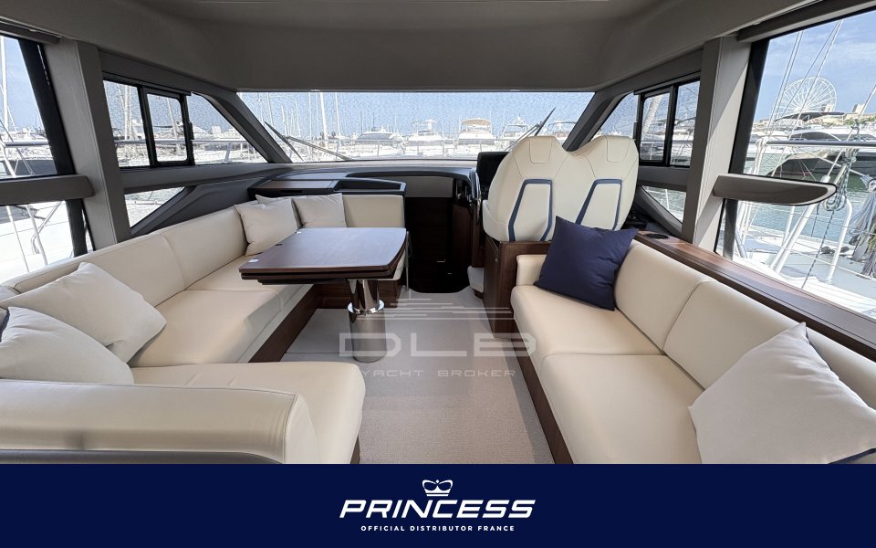 PRINCESS F50